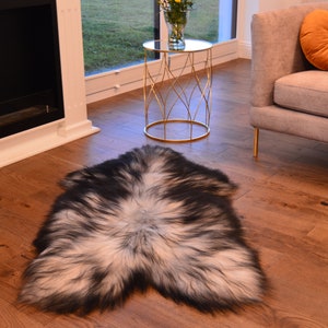 Natural Icelandic Unique Color Grey-Black Genuine Sheepskin Rug, Single Pelt, Sheep Skin Rug, Sheepskin Throw