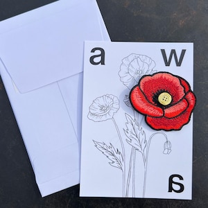 COQUELICOT BROCHE A BOUTON, patch brodé, pin bouton or sur sa carte postale dédié