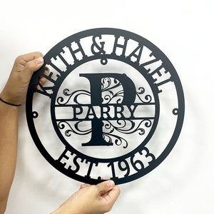 Sinais de metal iniciais personalizados, sinal de metal com nome de família personalizado, arte de parede de metal com letras, sinal de sobrenome, presentes de casamento de aniversário, decoração interna
