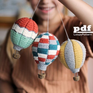 Crochet pattern Hot-air balloon amigurumi, PDF Digital Download, Baby mobile for nursery, English and Dutch languages