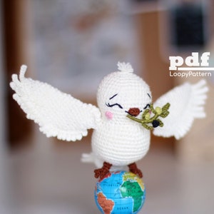Gehäkelte Friedenstaube, PDF-Digital-Download, gehäkelte Amigurumi-Taube, einfache Vogel-Anleitung für Anfänger