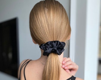 100% Mulberry Silk Hair Scrunchie | Silk Hair Tie | Ponytail scrunchie