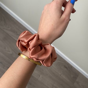 Silk Scrunchie - Handmade Luxurious Hair Accessory, Perfect for Everyday Wear or Special Occasions, Ideal Gift for Hair Lovers&quot;