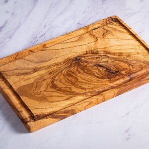 DARIDO olivewood Rustic cutting board with groove 30x18 cm- Handmade - kitchen serving board for vegetables, fruit and meat