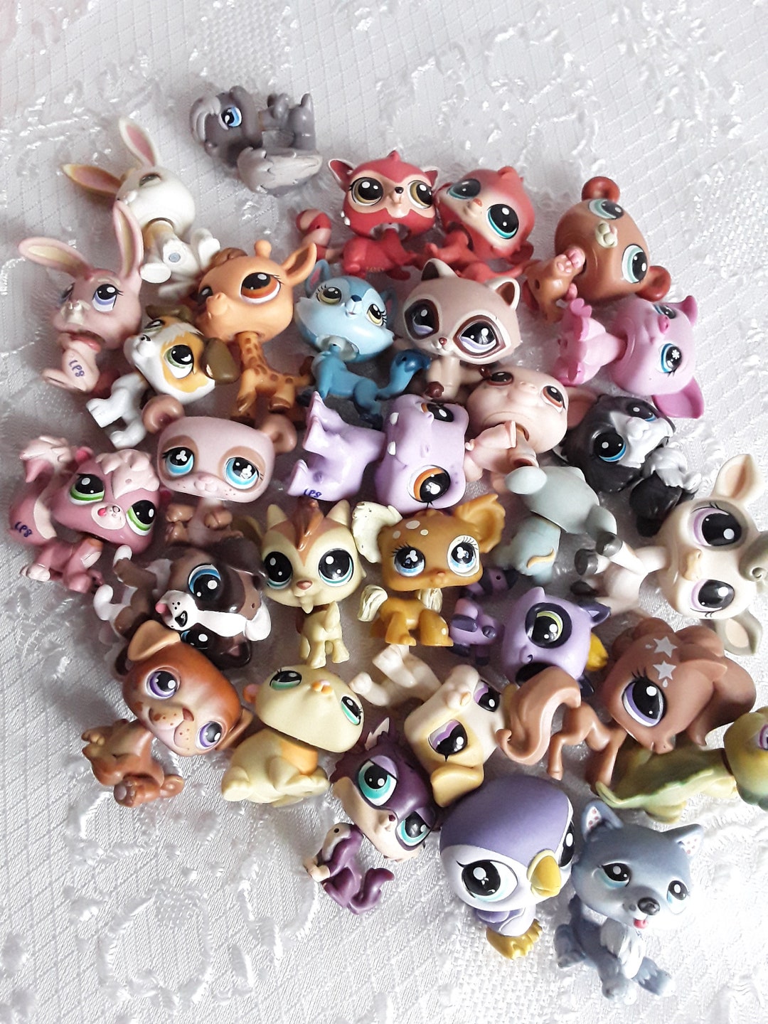 LPS Littlest Pet Shop Pet Shop 3 Pieces Lot 3 Random Pet Shop Etsy