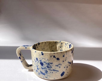 Tasse mouchetée