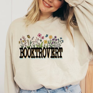 Booktrovert Sweatshirt, Book Lover Shirt For Women, Classic Literature Hoodie, Bookish Girl Sweat, Bookworm Hoodie, Gift For Librarian
