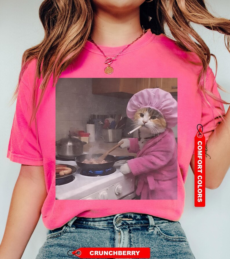 Funny Housewife Cat T-Shirt, Vintage Cat T-Shirt, Gen Z Joke Shirt, Cat Lover Gift, Funny Kitty Shirt, Cool Cat Shirt zdjęcie 6
