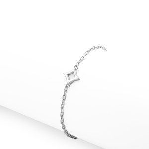 Rhombus Silver Bracelet, Dainty Star Bracelet, Delicate Small Star Pendant Bracelet, Starburst Bracelet