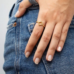 Gold Flower ring, Delicate Daisy Clover Open ring, Flower Ring, Adjustable Ring, Gold Ring