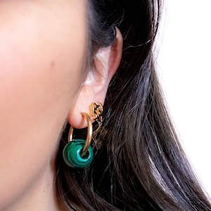 Donut Malachite Hoop Earrings, Malachite Hoop Earrings, Gemstone pendant with hoop earrings, Natural stone stainless steel gold earrings.