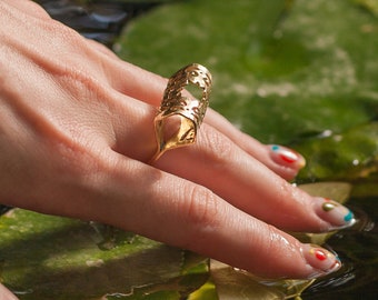 Chunky lace filigree ring, statement textured gold ring. Large hand forged boho ring, aesthetic bold indie jewelry. Unique big cocktail ring