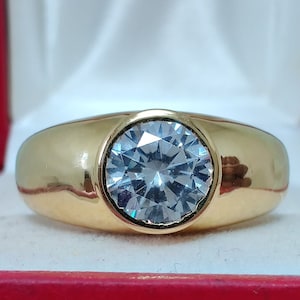 Diamond Signet Ring Men&#39;s Round Moissanite Engagement Ring Solitaire Ring Bezel Set Wedding Signet Ring Gold Ring For Father&#39;s Day Gift