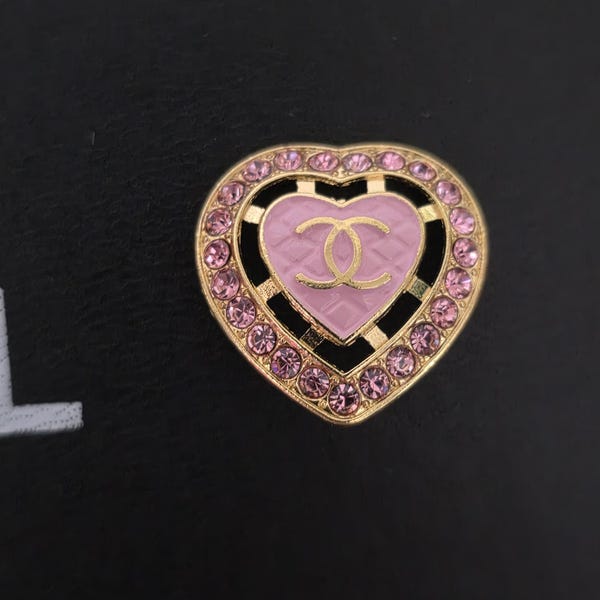 Vintage CC Buttons Auth heart shaped Stamped 25mm (5pcs)