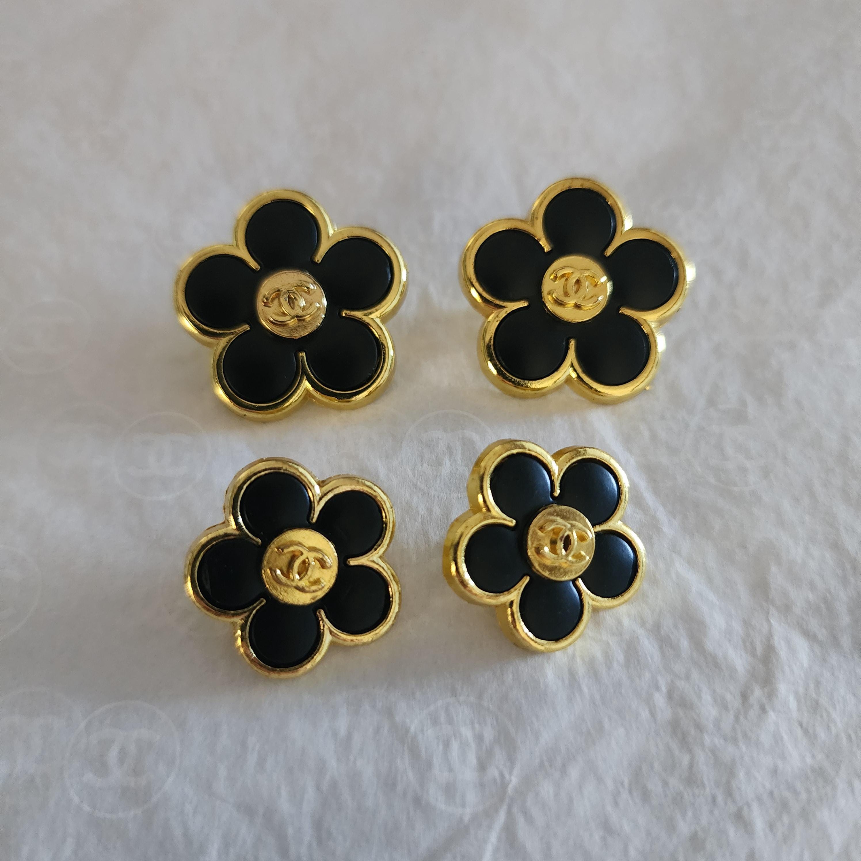 Vintage Gold Buttons Chanel - Etsy Vintage Gold Buttons Chanel - Etsy