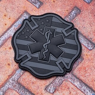 Blackout Morale Patch PVC - EMT Firefighter USA American Flag - Adesivo Tattico 8x8 Cm Per Bomber E Zaini