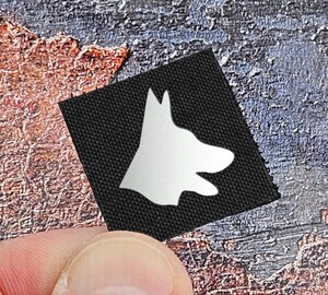 Patch Tactique Mini Belgian Malinois K9 - 2.5x2.5 Cm - Noir & Blanc - Velcro - Pour équipement & Sacs
