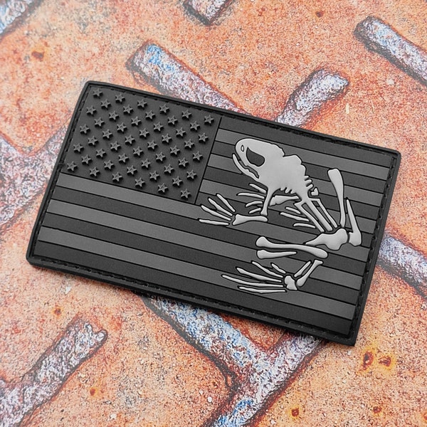 Frogman DEVGRU Seals Bone Skeleton Frog in USA Flag Rubber Patch