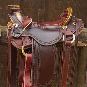 Western Hot seat Carved Handmade Padded Seat High Quality Genuine Leather Saddle 16&quot; With Headstall and Breast Collar Leather Free Ship