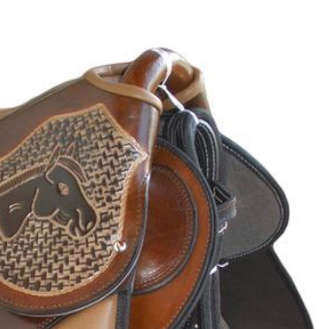 Selle Dressage Cuir Blanc Anglais 17 Pouces - Long Flap - Fabriquée En Inde
