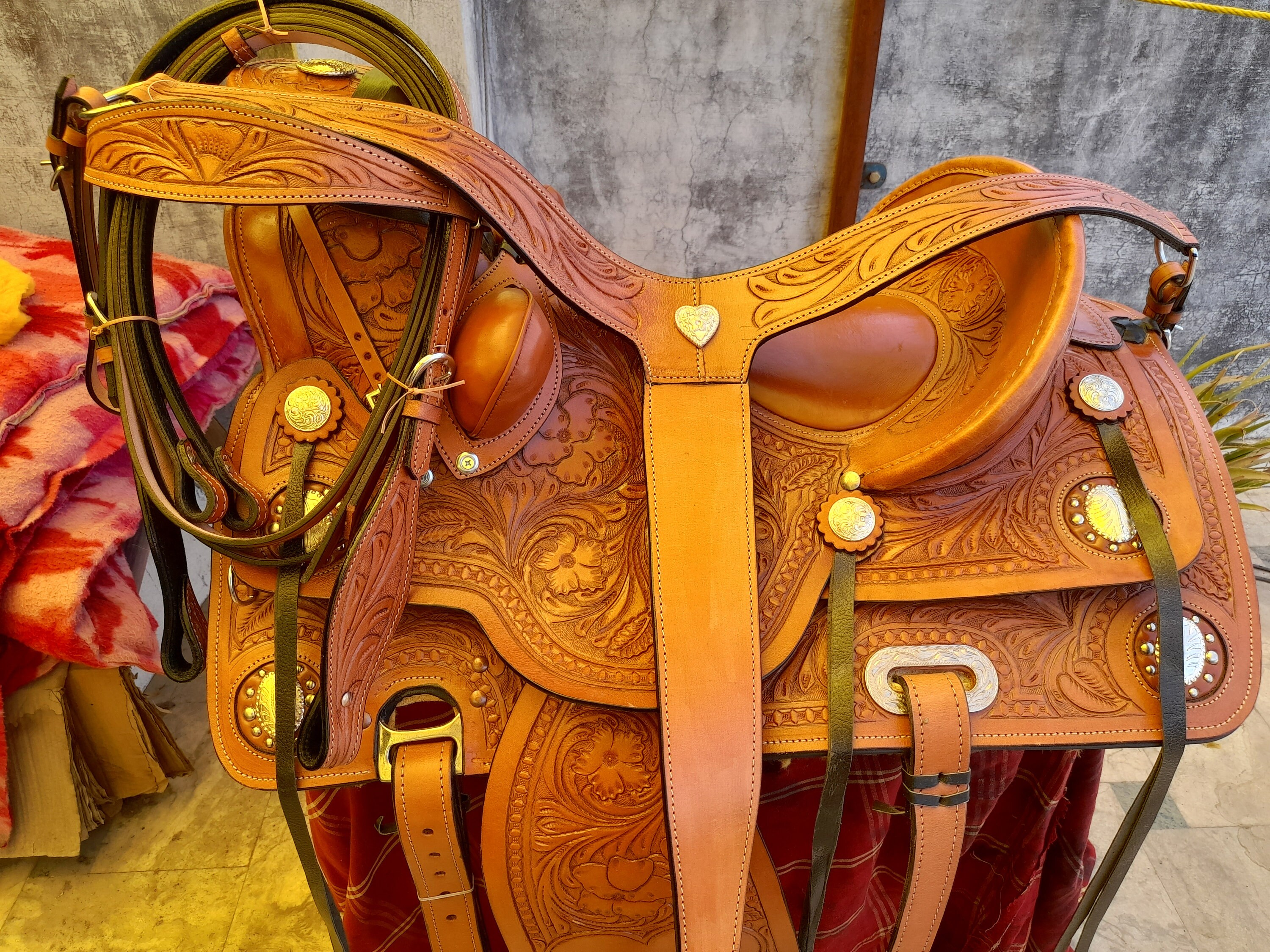 Selle Cheval Selle Western Wade En Cuir Sculpté - Pour Cheval De Trait