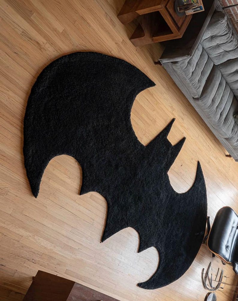 The Batman Riddler Rug Batman Logo Rug – Round Black Superhero Area Rug, Modern Handtufted ...