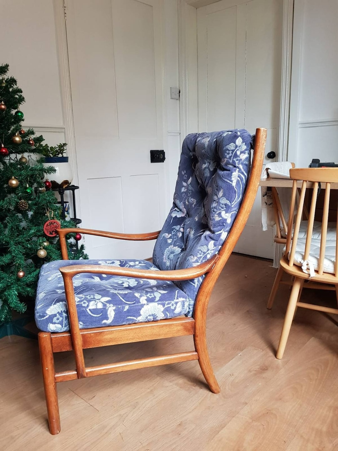 Vintage Parker Knoll Armchair PK1016 With Original Upholstery , Parker