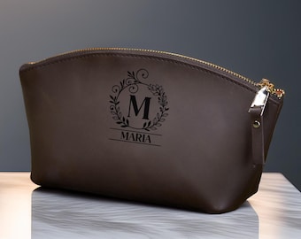 Personalized Leather Makeup Bag: Custom Cosmetic & Toiletry Bag