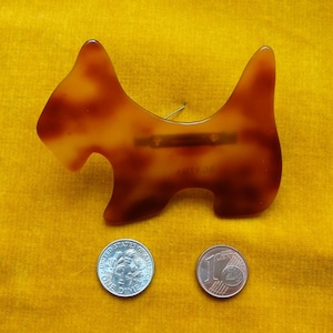 Large Westie brooch/Vintage AGATHA pin/1970s Scottie dog brooch/French designer pin/Faux tortoiseshell dog brooch/West Highland Terrier pin