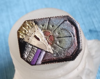 Watch parts brooch/Steam punk pin/Enamel & resin lapel pin/Watchmaker's gift/Horology