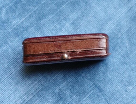 Antique double ring box/Leather presentation box … - image 4