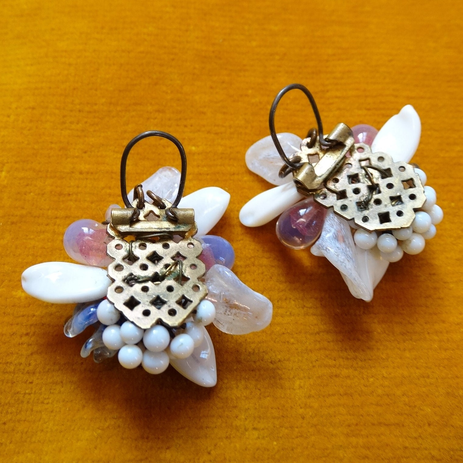 Boucles D'oreilles Vintage Clips Louis Rousselet - Pâte De Verre Nacrée, Alliage