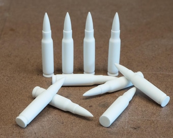 Speelgoedkogels, groot, gegoten in kunststofhars.