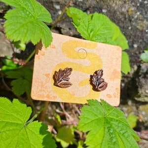 Autumn oak leaves earring studs, cute small antique copper studs, handmade bohemian earrings, woodland vintage, everyday wear
