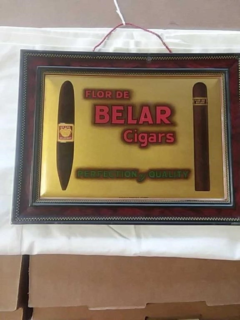Flor De Belar Cigars Sign image 3