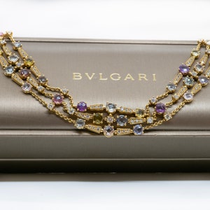 Bulgari Collier Diamants Saphirs Rose Jaune Bleu Multicolore Or Jaune 18 Karat, luxury jewellery , Bulgari necklace, image 1