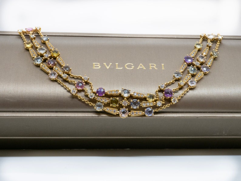 Bulgari Collier Diamants Saphirs Rose Jaune Bleu Multicolore Or Jaune 18 Karat, luxury jewellery , Bulgari necklace, image 1
