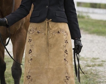 Vintage Danier Suede Embroidered Floral Skirt – Boho Western Equestrian Style