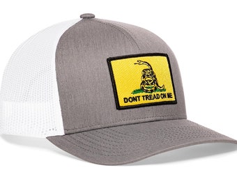 HAKA Dont Tread on Me Hat – Gadsden Flag Trucker Hat, Mesh Outdoor Hat for Men & Women, Adjustable Snapback Baseball Cap, Golf, Gray/White