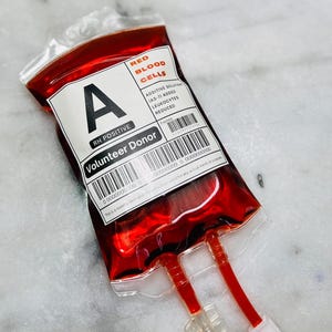 Blood Bag Shower Gel Bag | Fun Gift | Fun gag gift | Blood bag shower gel | You pick scent blood bag | Medical gift | Blood Bath | IV Bag