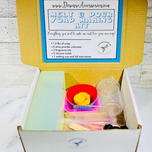 Make Your Own Soap Kit | Melt & Pour Soap Making Kit | Easy Craft | Soap Making | DIY Soap | Melt and Pour your own soap kit | Soap Kit