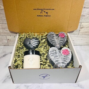 Love you to Death Bath Gift Set 4 Piece Death of Love Soap Bath Bombs Lotion Bar Body Butter Love you to death gift box bath set