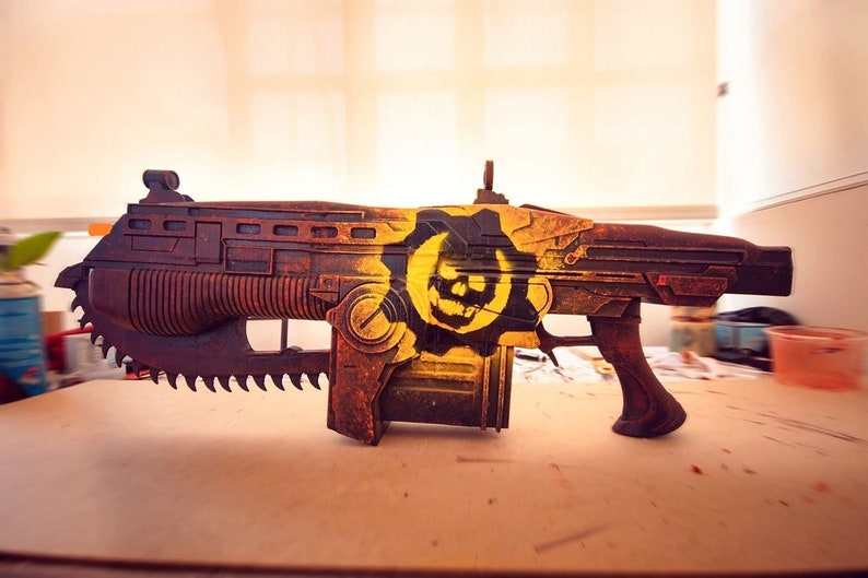 Lancer Chainsaw Gun Toy Replica Gears of War / High Quality Etsy