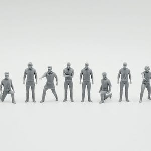 Zeon Hangar Crew (10 Figure Set) (Resin Accessory Kit - Hg, Mg, Pg, & Jg Scale)