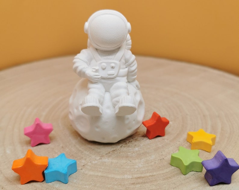 Astronaut from Raysin Man in the Moon Table Decoration To the Moon and Back Birthday Gift Space Planet in Space