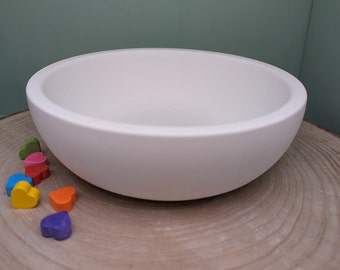 White decorative bowl made of Raysin / large bowl for table decorations / table decoration as a base, simply round