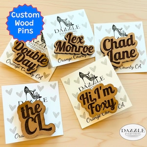 Aangepaste houten naamspeld – Gepersonaliseerde woord reversspeld cadeau