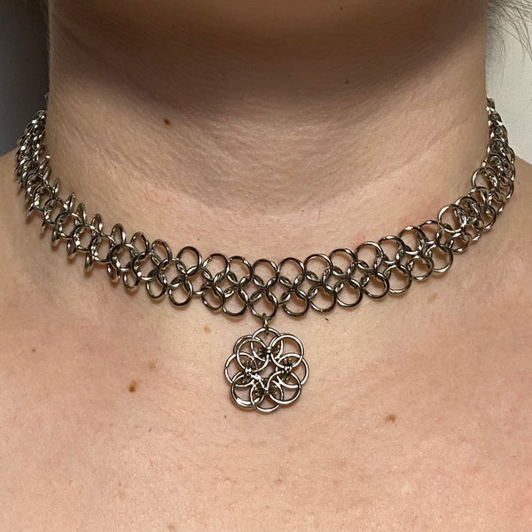 Chain Mail Pendant Necklace