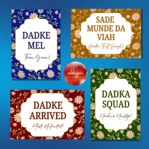 Puede incluir: Cuatro tarjetas decorativas con patrones florales y texto. Las tarjetas tienen fondos de diferentes colores: azul, marrón, rojo y verde. El texto incluye "DADKE MEL, Team Groom!", "SADE MUNDE DA VIAH, Dadke Full Swagh!", "DADKE ARRIVED, Masti Unlimited!" y "DADKA SQUAD, Nachna Nonstop!".