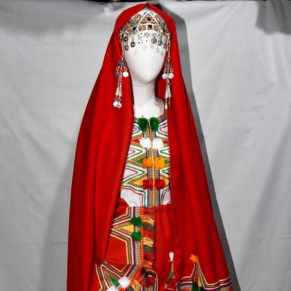 Ensemble Caftan Berbère pour Femme : Caftan, Foulard, Cape, Robe et Bijoux / Caftan Marocain, Robe berbère, Touareg, Vêtements Amazigh